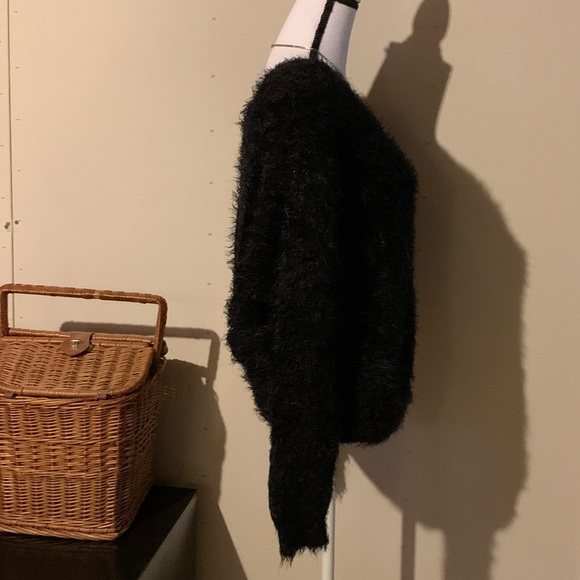 Love Tree Fuzzy Black Twist Knot Back Sweater - Picture 4 of 10